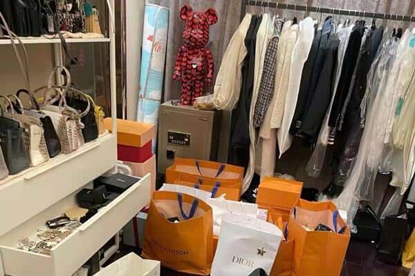 桦川县回收一线品牌衣服